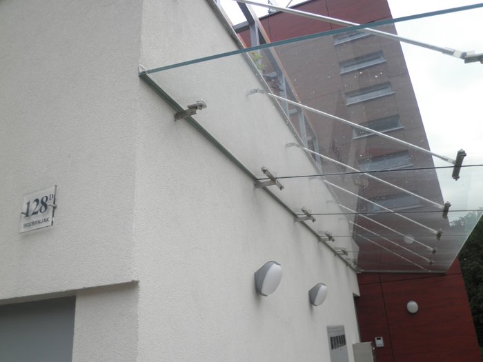 Staklene ograde — izvedeni rad 7